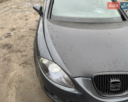 Серый Сеат Леон, объемом двигателя 1.98 л и пробегом 225 тыс. км за 3900 $, фото 13 на Automoto.ua