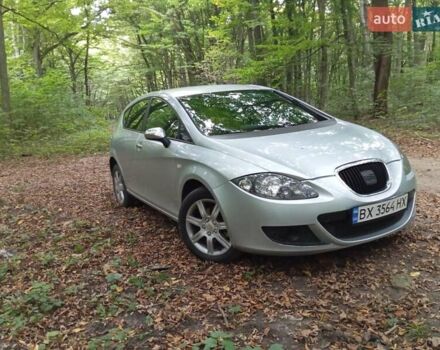 Серый Сеат Леон, объемом двигателя 1.6 л и пробегом 217 тыс. км за 4500 $, фото 2 на Automoto.ua