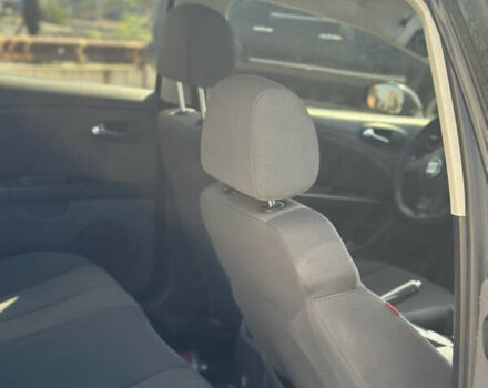 Сірий Сеат Leon, об'ємом двигуна 1.98 л та пробігом 239 тис. км за 4300 $, фото 6 на Automoto.ua