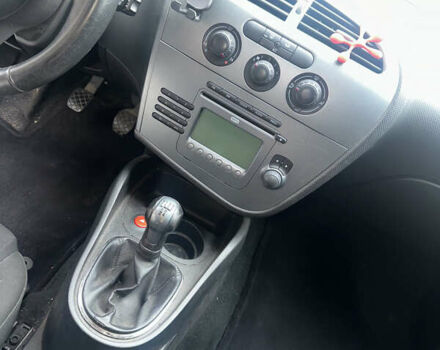 Сірий Сеат Leon, об'ємом двигуна 1.6 л та пробігом 189 тис. км за 4400 $, фото 43 на Automoto.ua