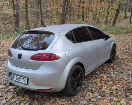 Сірий Сеат Leon, об'ємом двигуна 1.9 л та пробігом 353 тис. км за 4000 $, фото 2 на Automoto.ua