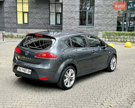 Серый Сеат Леон, объемом двигателя 2 л и пробегом 284 тыс. км за 6600 $, фото 5 на Automoto.ua
