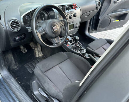 Сірий Сеат Leon, об'ємом двигуна 1.6 л та пробігом 189 тис. км за 4400 $, фото 31 на Automoto.ua
