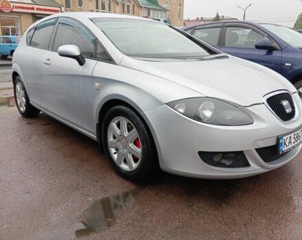 Серый Сеат Леон, объемом двигателя 2 л и пробегом 180 тыс. км за 4700 $, фото 11 на Automoto.ua