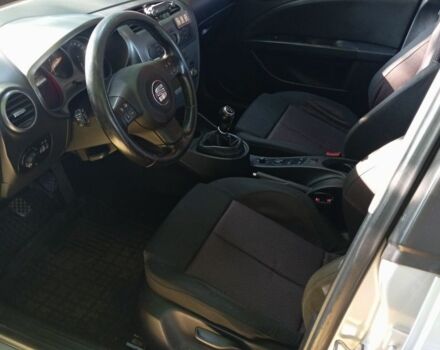 Серый Сеат Леон, объемом двигателя 2 л и пробегом 180 тыс. км за 4700 $, фото 7 на Automoto.ua