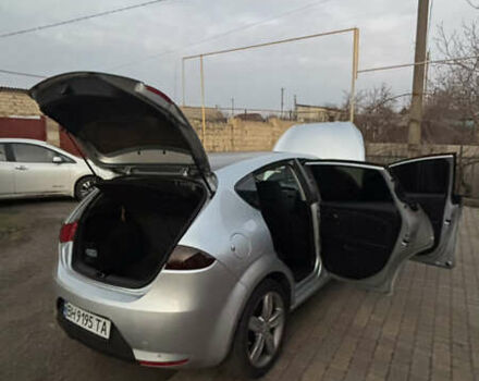 Серый Сеат Леон, объемом двигателя 2 л и пробегом 218 тыс. км за 3900 $, фото 6 на Automoto.ua