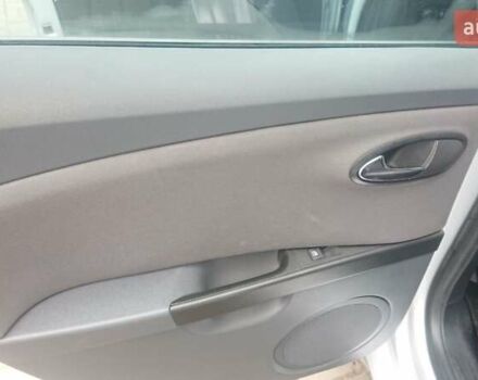 Серый Сеат Леон, объемом двигателя 1.6 л и пробегом 234 тыс. км за 6150 $, фото 11 на Automoto.ua