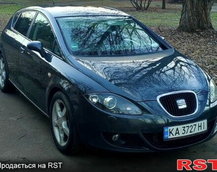 Серый Сеат Леон, объемом двигателя 2 л и пробегом 280 тыс. км за 7900 $, фото 2 на Automoto.ua