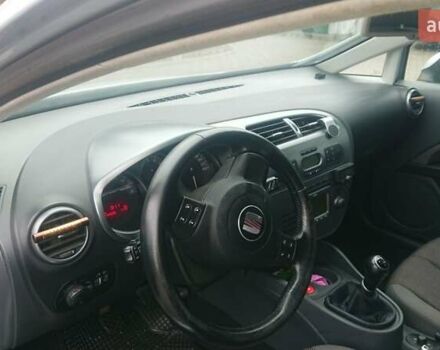 Серый Сеат Леон, объемом двигателя 1.6 л и пробегом 234 тыс. км за 6150 $, фото 7 на Automoto.ua