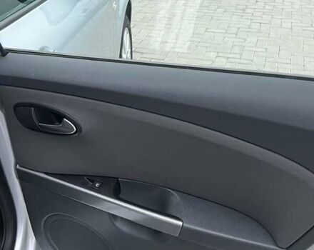 Серый Сеат Леон, объемом двигателя 1.6 л и пробегом 242 тыс. км за 6500 $, фото 12 на Automoto.ua