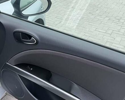 Серый Сеат Леон, объемом двигателя 1.6 л и пробегом 242 тыс. км за 6500 $, фото 14 на Automoto.ua