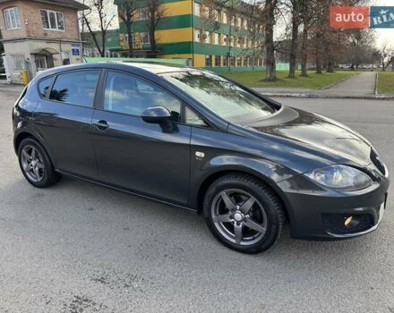 Сірий Сеат Leon, об'ємом двигуна 1.8 л та пробігом 176 тис. км за 7900 $, фото 5 на Automoto.ua