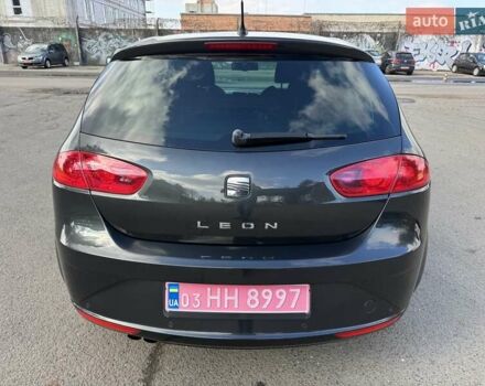 Сірий Сеат Leon, об'ємом двигуна 1.8 л та пробігом 176 тис. км за 7900 $, фото 11 на Automoto.ua