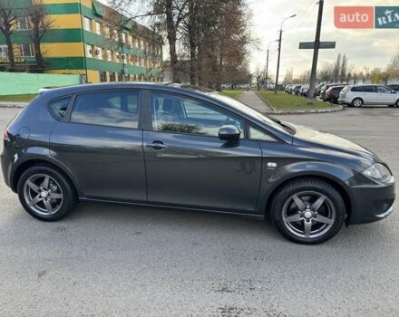 Сірий Сеат Leon, об'ємом двигуна 1.8 л та пробігом 176 тис. км за 7900 $, фото 6 на Automoto.ua