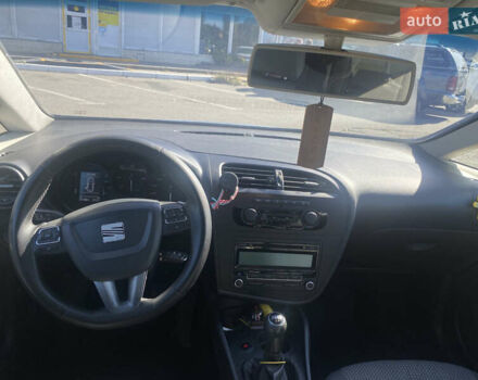 Сірий Сеат Leon, об'ємом двигуна 1.6 л та пробігом 218 тис. км за 5000 $, фото 7 на Automoto.ua