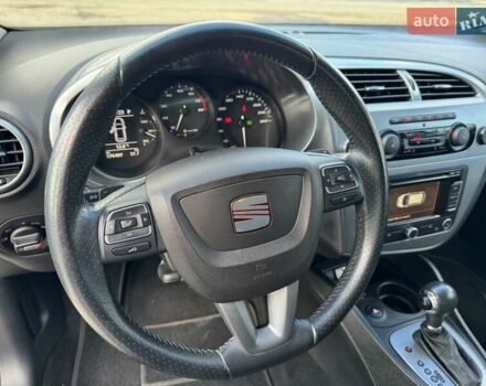 Сірий Сеат Leon, об'ємом двигуна 1.8 л та пробігом 176 тис. км за 7900 $, фото 32 на Automoto.ua