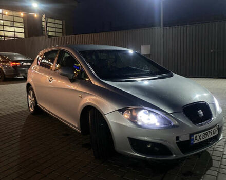 Серый Сеат Леон, объемом двигателя 1.6 л и пробегом 212 тыс. км за 5000 $, фото 1 на Automoto.ua