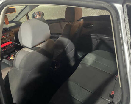 Серый Сеат Леон, объемом двигателя 1.6 л и пробегом 212 тыс. км за 5000 $, фото 9 на Automoto.ua