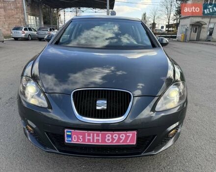 Серый Сеат Леон, объемом двигателя 1.8 л и пробегом 176 тыс. км за 8450 $, фото 2 на Automoto.ua