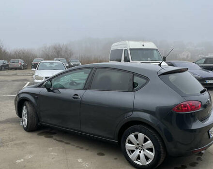 Серый Сеат Леон, объемом двигателя 1.39 л и пробегом 320 тыс. км за 6000 $, фото 8 на Automoto.ua