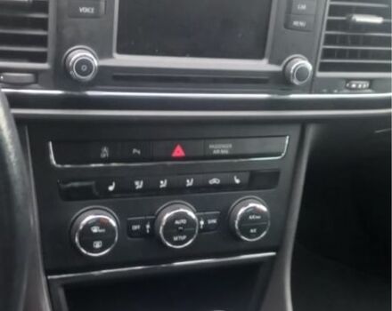 Сеат Леон 2013 в Запорожье на Automoto.ua Серый Сеат Леон, объемом двигателя 1.6 л и пробегом 231 тыс. км за 10800 $, фото 6 на Automoto.ua