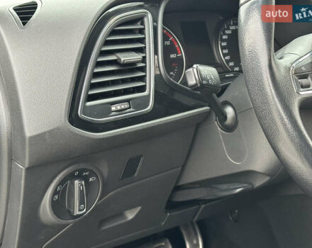 Сірий Сеат Leon, об'ємом двигуна 1.2 л та пробігом 127 тис. км за 9900 $, фото 56 на Automoto.ua