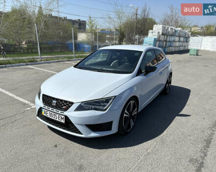 Серый Сеат Леон, объемом двигателя 2 л и пробегом 75 тыс. км за 18999 $, фото 3 на Automoto.ua