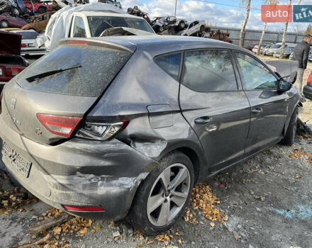 Сеат Леон 2015 в Киеве на Automoto.ua Серый Сеат Леон, объемом двигателя 2 л и пробегом 180 тыс. км за 1999 $, фото 4 на Automoto.ua
