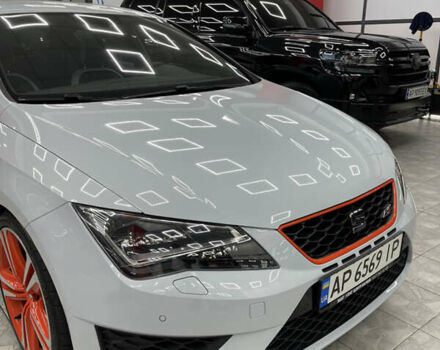 Серый Сеат Леон, объемом двигателя 2 л и пробегом 32 тыс. км за 27000 $, фото 7 на Automoto.ua