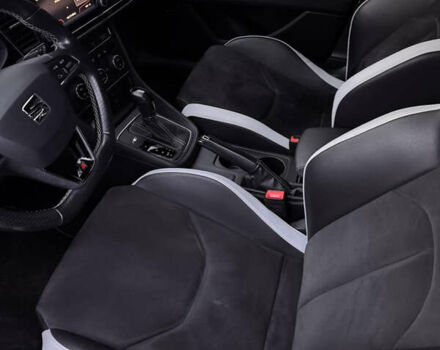 Серый Сеат Леон, объемом двигателя 1.98 л и пробегом 112 тыс. км за 33000 $, фото 11 на Automoto.ua