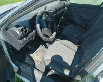 Сірий Сеат Leon, об'ємом двигуна 1.6 л та пробігом 282 тис. км за 2600 $, фото 2 на Automoto.ua
