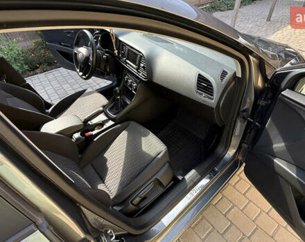 Сеат Леон 2014 в Новомосковске на Automoto.ua Серый Сеат Леон, объемом двигателя 1.6 л и пробегом 253 тыс. км за 10450 $, фото 10 на Automoto.ua