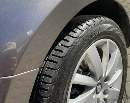 Сеат Леон 2014 в Тульчине на Automoto.ua Серый Сеат Леон, объемом двигателя 2 л и пробегом 284 тыс. км за 10800 $, фото 13 на Automoto.ua