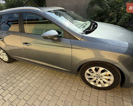 Сеат Леон 2014 в Новомосковске на Automoto.ua Серый Сеат Леон, объемом двигателя 1.6 л и пробегом 253 тыс. км за 10450 $, фото 2 на Automoto.ua