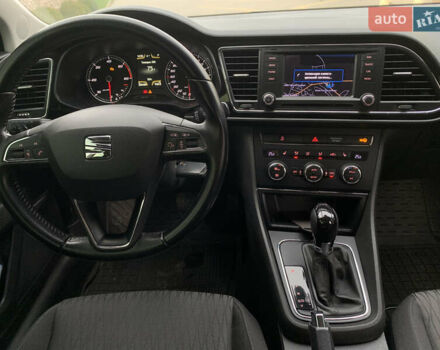 Серый Сеат Леон, объемом двигателя 2 л и пробегом 285 тыс. км за 10600 $, фото 11 на Automoto.ua