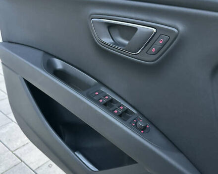 Сірий Сеат Leon, об'ємом двигуна 1.6 л та пробігом 226 тис. км за 11800 $, фото 16 на Automoto.ua