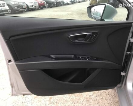 Сірий Сеат Leon, об'ємом двигуна 2.5 л та пробігом 259 тис. км за 10190 $, фото 8 на Automoto.ua