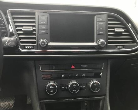 Сірий Сеат Leon, об'ємом двигуна 2.5 л та пробігом 259 тис. км за 10190 $, фото 7 на Automoto.ua
