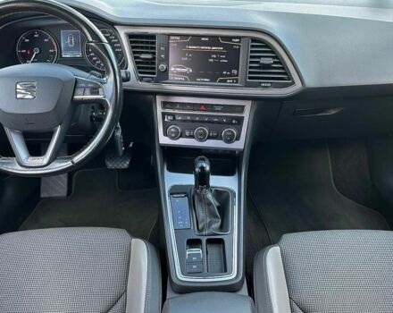 Сірий Сеат Leon, об'ємом двигуна 1.97 л та пробігом 195 тис. км за 13895 $, фото 7 на Automoto.ua