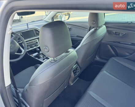 Серый Сеат Леон, объемом двигателя 2 л и пробегом 225 тыс. км за 13150 $, фото 10 на Automoto.ua