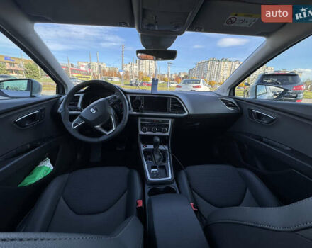 Серый Сеат Леон, объемом двигателя 2 л и пробегом 225 тыс. км за 13150 $, фото 7 на Automoto.ua