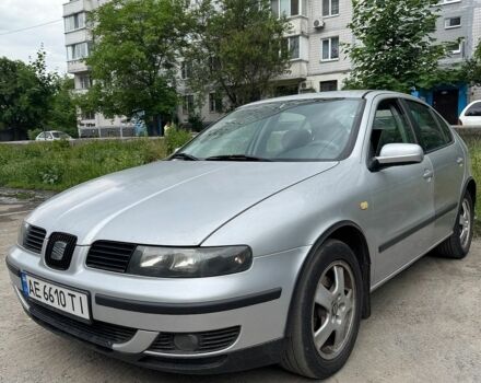 Сірий Сеат Leon, об'ємом двигуна 1.8 л та пробігом 332 тис. км за 4000 $, фото 1 на Automoto.ua