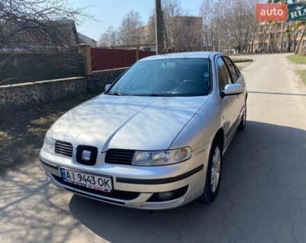 Серый Сеат Леон, объемом двигателя 1.4 л и пробегом 299 тыс. км за 3000 $, фото 1 на Automoto.ua