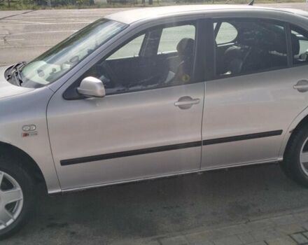 Сірий Сеат Leon, об'ємом двигуна 1.8 л та пробігом 256 тис. км за 3500 $, фото 1 на Automoto.ua