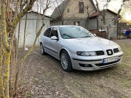 Сеат Leon 2003 у Києві на Automoto.ua Сірий Сеат Leon, об'ємом двигуна 1.6 л та пробігом 210 тис. км за 3700 $, фото 1 на Automoto.ua