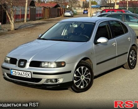 Серый Сеат Леон, объемом двигателя 1.8 л и пробегом 270 тыс. км за 4200 $, фото 1 на Automoto.ua
