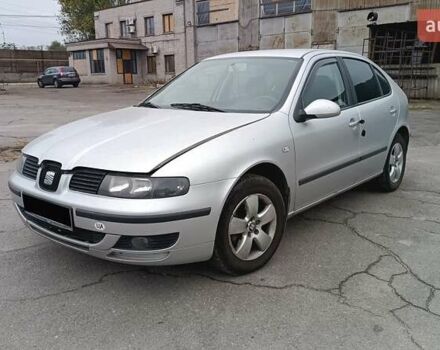 Серый Сеат Леон, объемом двигателя 1.9 л и пробегом 433 тыс. км за 3200 $, фото 1 на Automoto.ua