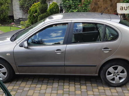 Сеат Leon 2004 у Дніпро (Дніпропетровську) на Automoto.ua Сірий Сеат Leon, об'ємом двигуна 1.6 л та пробігом 170 тис. км за 4550 $, фото 1 на Automoto.ua