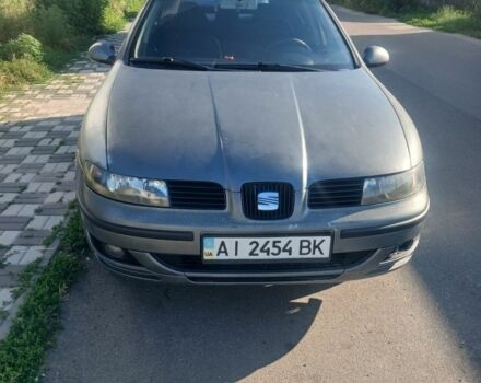 Сірий Сеат Leon, об'ємом двигуна 1 л та пробігом 255 тис. км за 1570 $, фото 1 на Automoto.ua