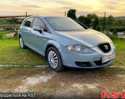 Серый Сеат Леон, объемом двигателя 1.6 л и пробегом 262 тыс. км за 4400 $, фото 1 на Automoto.ua